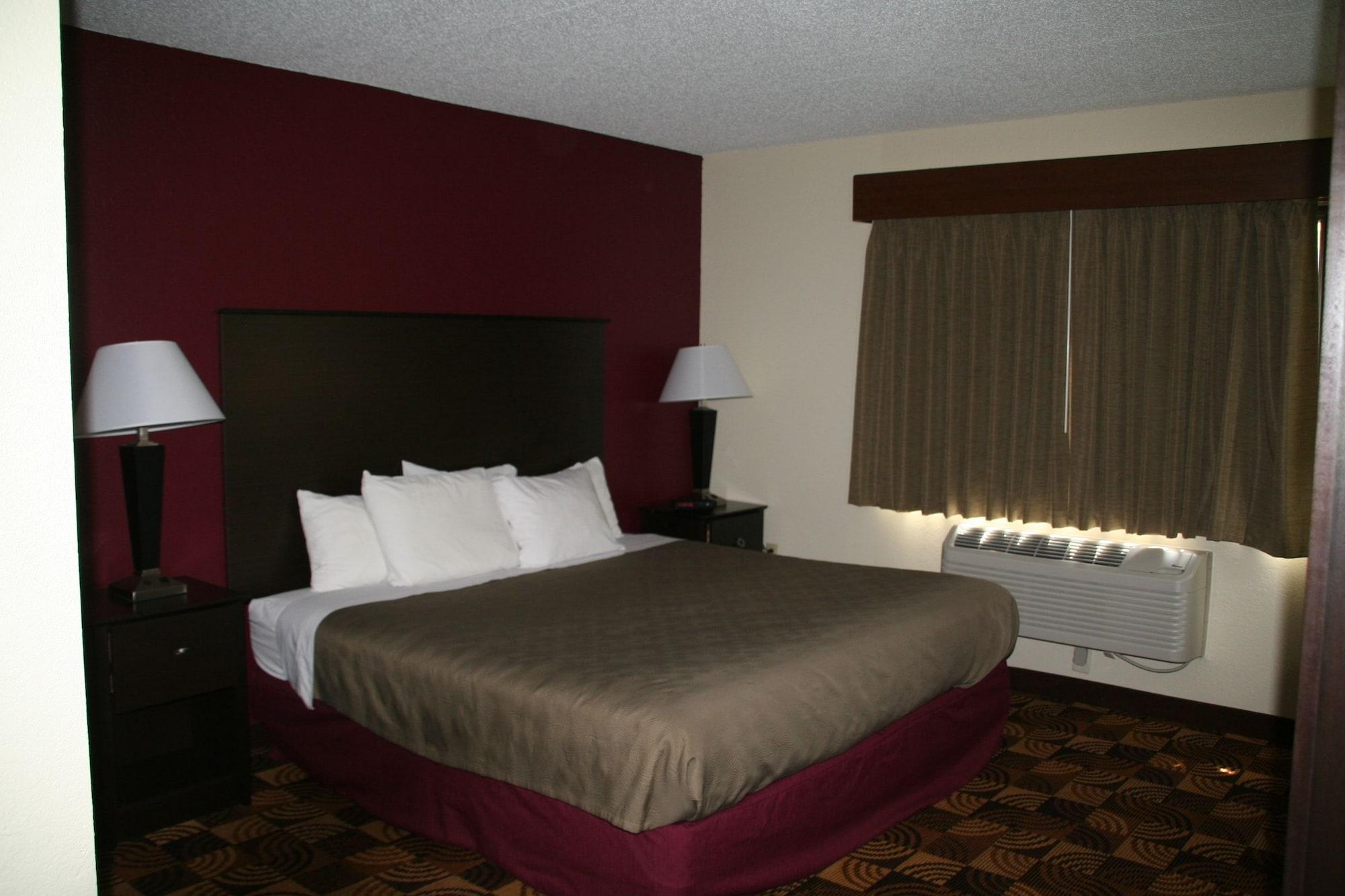 Americinn By Wyndham Elkhorn Near Lake Geneva Dış mekan fotoğraf