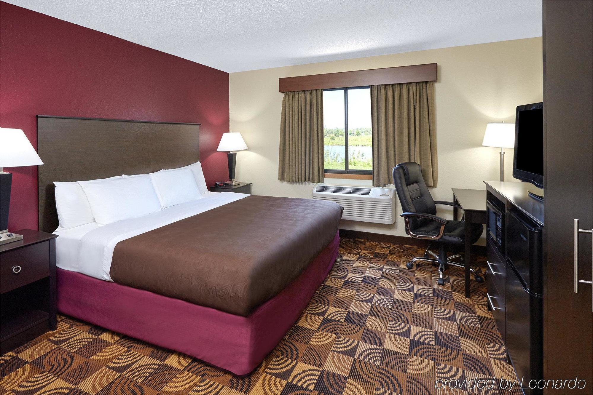 Americinn By Wyndham Elkhorn Near Lake Geneva Dış mekan fotoğraf